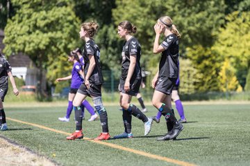 Bild 182 - wBJ SV Henstedt Ulzburg - TuS Rotenhof : Ergebnis: 12:0